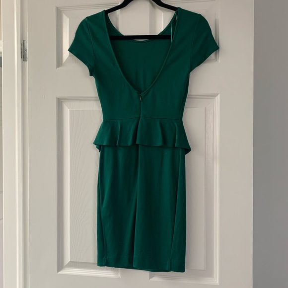 ZARA - Forest Green Peplum bodycon dress. Size S - Picture 2 of 3